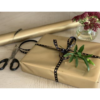 Gift Wrapping Service - Moola London 